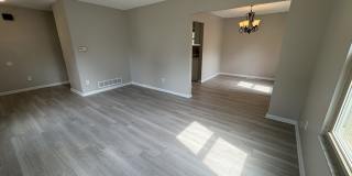 406 Seranade St Gallery 3