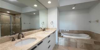 15051 Royal Oaks Ln Gallery 13