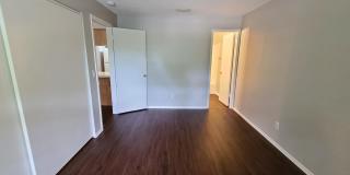 205 Red Maple Place, #205miamiassistant@realtymiamigroup.com Gallery 9