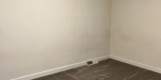 1809 3rd Ave N Gallery 1