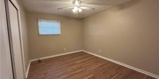 511 Dyches Drive Gallery 12