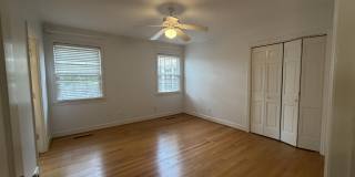 115 Adams Avenue Gallery 54