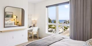 Vivo on Harbor Gallery 8