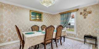 10904 GAINSBOROUGH Road Gallery 21