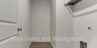 1543 Pavy Parkway Gallery 28