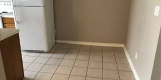 La Place 5th St Gallery 26