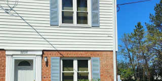 5828 BISCAYNE Drive Gallery 1