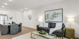 Grand Oak Gallery 13