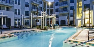 Aqua at Millenia Gallery 32