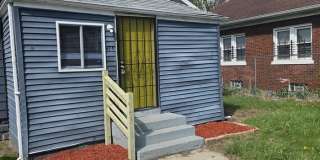 624 West 44th Place Gallery 12