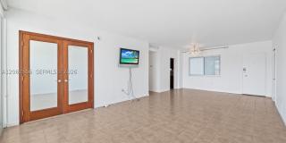 9101 E Bay Harbor Dr Gallery 7