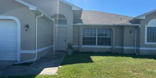 3 bedroom 2 bathroom single family home. Gallery 1