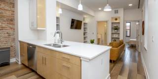 1508 Race Street Gallery 15