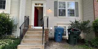 23065 POTOMAC HILL Square Gallery 1