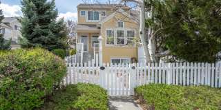 Bright & Spacious 3-Bedroom Townhome in Lafayette! Gallery 1
