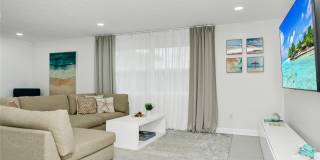 363 HARBOR DR Gallery 3