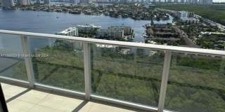 16385 Biscayne Blvd Gallery 20