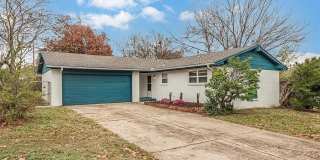 109 W Shadywood Drive Gallery 1