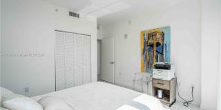 8425 Crespi Boulevard Gallery 13