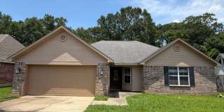 Beautiful 3 Bedroom Haughton Home Gallery 1