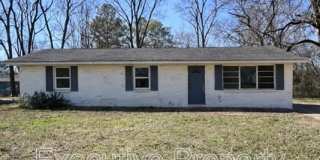 408 Midway Street Gallery 1