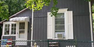 Adorable 3 Bedroom Home in Frankfort Gallery 1