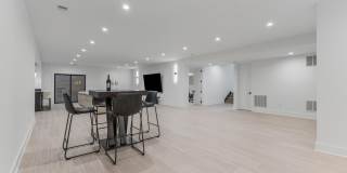 1513 OAKVIEW Drive Gallery 75