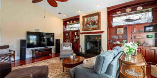 6605 STONINGTON DRIVE N Gallery 34