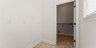 18642 Lake Harbor Ln Gallery 19