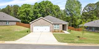 1/2 off 1st months rent if you sign a lease by 6/1/26! Gallery 1