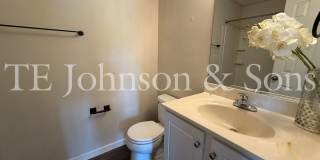 Lovely 2 Bedroom Condo Off Hwy 150 Gallery 21