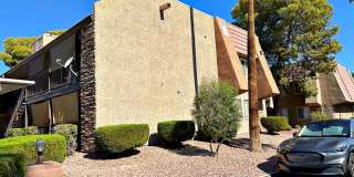 3 BEDROOM, 2 BATH DOWNSTAIRS CONDO IN GUARD GATED COMMUNITY Gallery 1