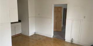 226 Longnecker Street Gallery 16