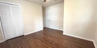 12904 HURON Drive Gallery 11