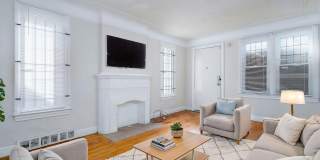 13067 Wade Street Gallery 20