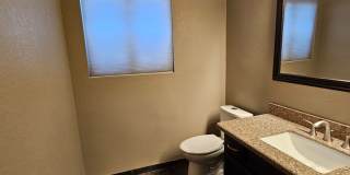 Spacious 3bd home in peoria Gallery 9
