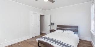 The Van Dyke in West Village Gallery 14