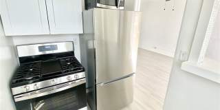 4209 The Strand Gallery 9