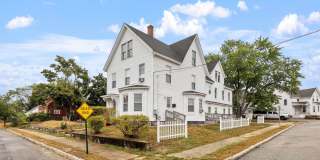 792 Grove Street Gallery 36