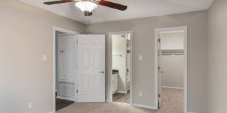 Sage Hollow Apartments Gallery 10
