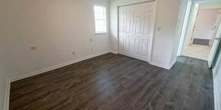 251 S Villas Court Gallery 14