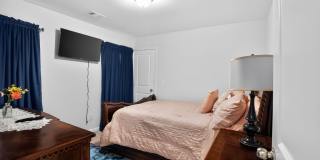1127 2nd Street NW Gallery 11