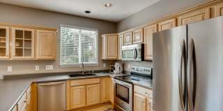 Gorgeous light and bright home in desirable Hearth neighborhood Gallery 28