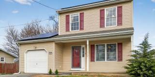 Spacious, Upgraded Long-Term Rental | Prime Wilmington Location Gallery 1