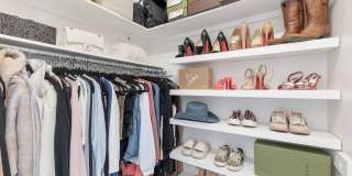 Luxury Furnished Home Gallery 34