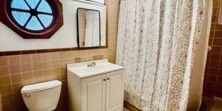 168 Walnut Street unit: 2 Gallery 8