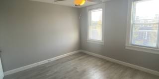 424 Ilchester Avenue Gallery 17