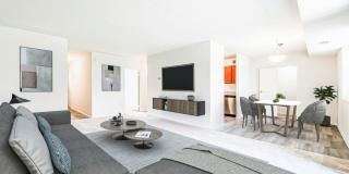 Orchard Square Gallery 13