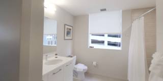 4 E Huron St Gallery 3