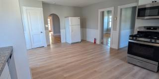 ✨ Recently Renovated 2-Bedroom Apartment ✨ Gallery 1